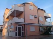 Apartments Tomasic